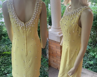 Robe perlée jaune vintage des années 1950/1960