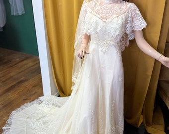 1970s lace wedding gown