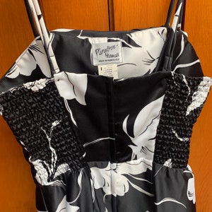 Vintage Hawaiian black and white floral dress image 4