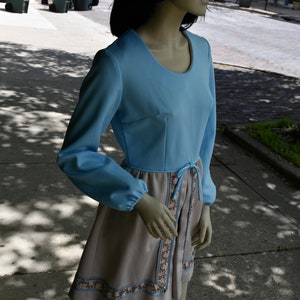 1960s Vicky Vaughn Mod Dress image 8