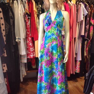 1970s Vintage floral halter dress