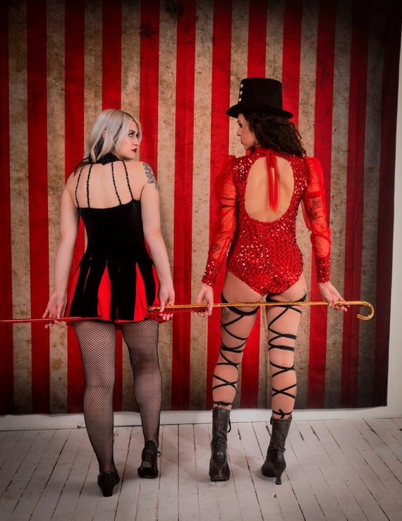 Black velvet dance costume - image 2