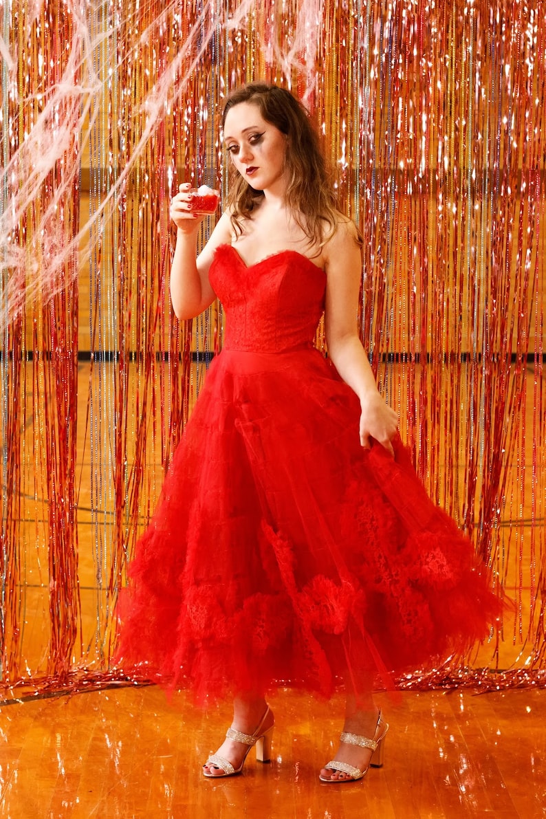 Cotillion 1950s red tulle prom dress image 3