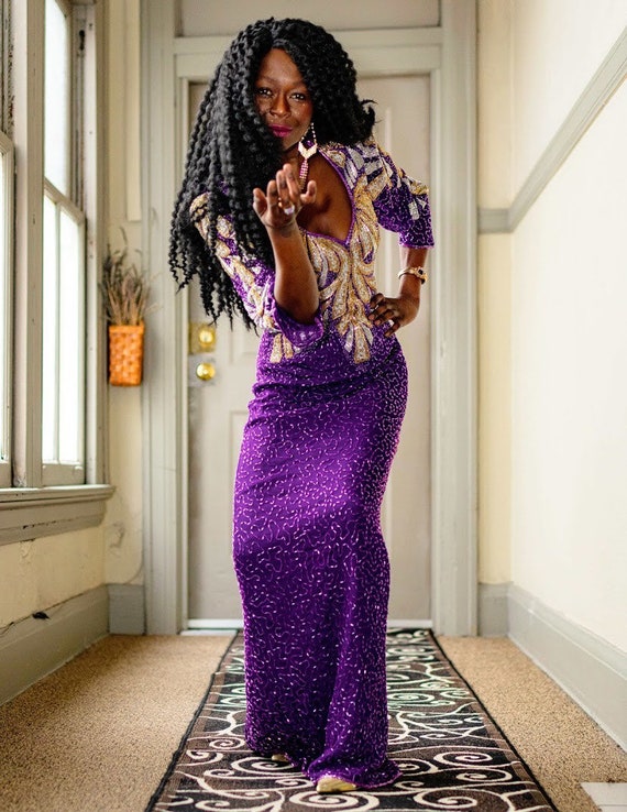 Purple and gold silk beaded formal gown - image 5