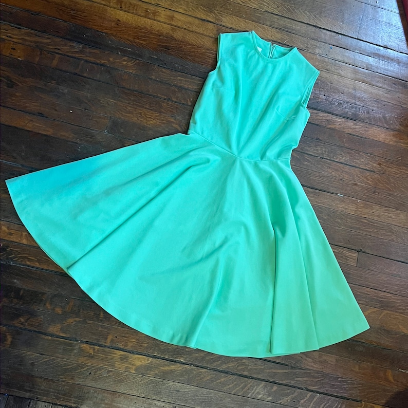 Vintage mintgroene swingjurk afbeelding 5