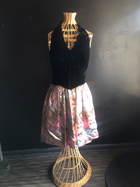 Vintage Velvet Black Pink and Gold Dress by Jessi… - image 3