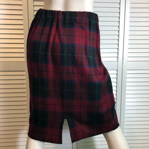 1980s plaid skirt - image 3