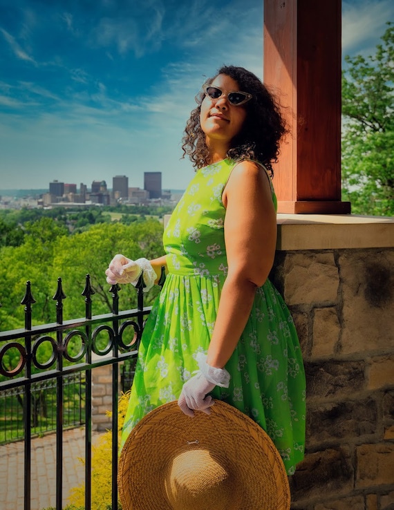 Lime green floral 1950s summer dress - image 4