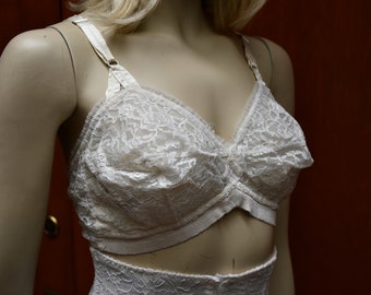 38C Lily of France 1950s Bra