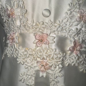 1970s pink floral accent wedding gown image 6