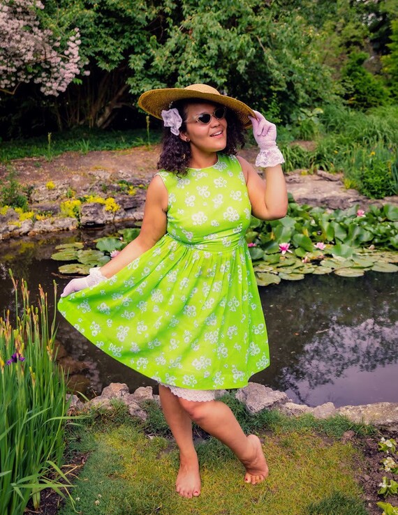 Lime green floral 1950s summer dress - image 1