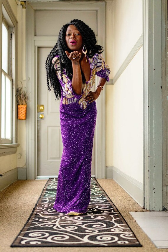 Purple and gold silk beaded formal gown - image 4