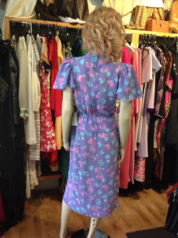 1980s vintage Charlee Allison lavendar floral dre… - image 3