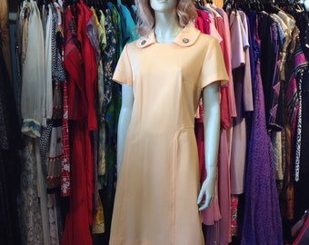 1960s Mod Peach collared dress