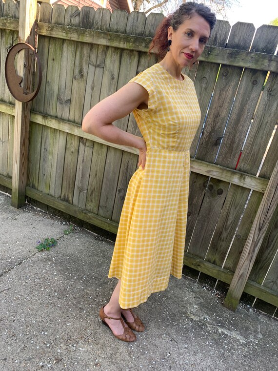 1950s yellow plaid dress - image 3