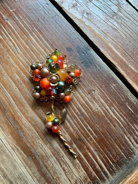 Vintage beaded flower Gem