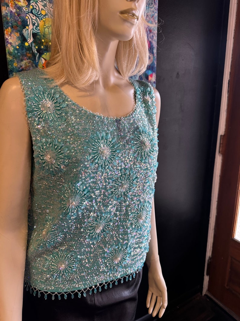 1960s Blue Floral Design Tank Top image 2