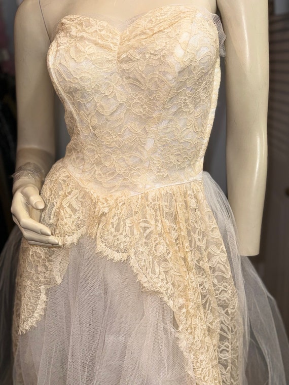 ANNE VERDI Vintage 1950s Designer evening tulle gown, Mocha Lace Cocktail Party Cupcake dress, medium