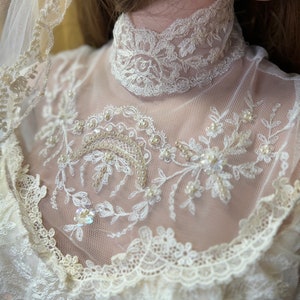 1970s lace wedding gown image 5