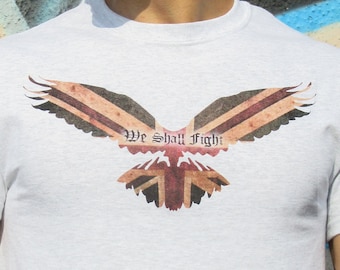 We Shall Fight, Union Jack, T-shirt du jour du Souvenir par ASCENDING ARTZ APPAREL