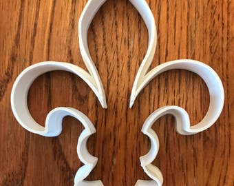 Fleur-de-lis cookie and fondant cutter
