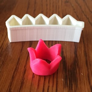 3d Crown fondant cutter