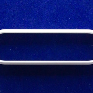 Narrow pill capsule polymer clay cutter