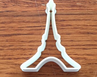 Eiffel Tower cookie and fondant cutter