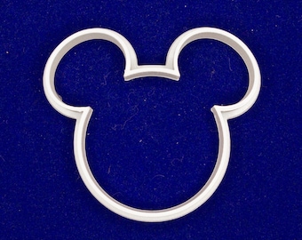 Mickey mouse head cookie and fondant cutter