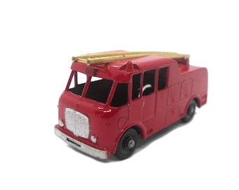 Matchbox Originals Moko Lesney Recreation No. 9 Fire Engine