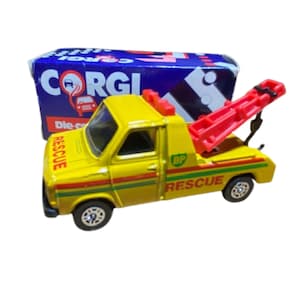 1980s Vintage Corgi Ford Wrecker Truck. Toy Collectible. Made in England