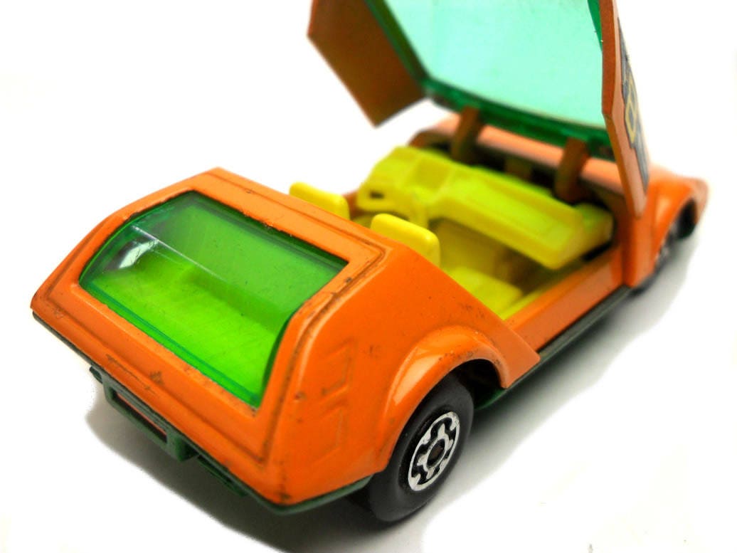 ミニカー km Toyota Land Cruiser ZX (2021) Black (Diecast Car