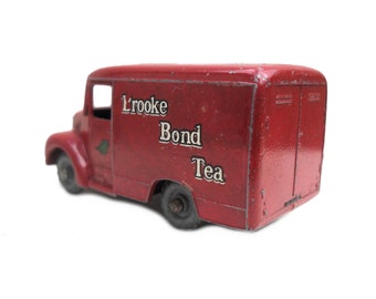 Matchbox Lesney 47a Trojan Brooke Bond Tea Van – MOKO – Miniature Collection (occasion)