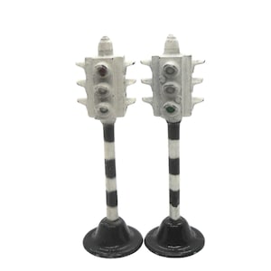 1950s Vintage Dinky 47a/773 Pair of Four Face Robot Traffic Lights. Toy Collectible. Made in England