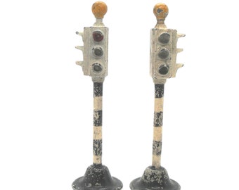 1950s Vintage Dinky 47c Pair of 2 Face Robot Traffic Lights. Toy Collectible. Made in England