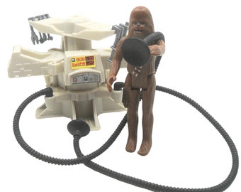 1980s Vintage Kenner Star Wars Vehicle Maintenance Energizer Rig with Chewbacca Action Figure. Toy Collectible. Made in Hong Kong.