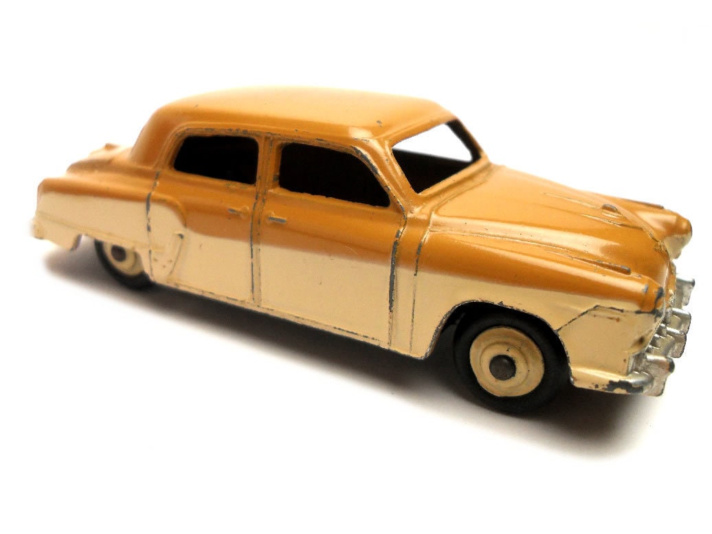 1950s Vintage Dinky 172 Studebaker Land Cruiser Toy Collectible