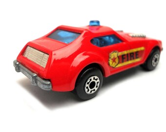 MATCHBOX 1970 Superfast ★ FIRE CHIEF CAR il_340x270.1319294070_p8ws.jpg