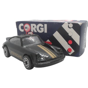 1980 年代のビンテージ コーギー ジュニア ポルシェ 911。おもちゃのコレクション。イギリス製