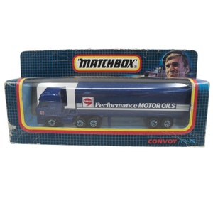 Jaren 80 vintage matchbox konvooi CY25 DAF gelede vrachtwagen &quot;Comma Performance Motor Oils&quot;. Verzamelobject speelgoed. Gemaakt in Engeland