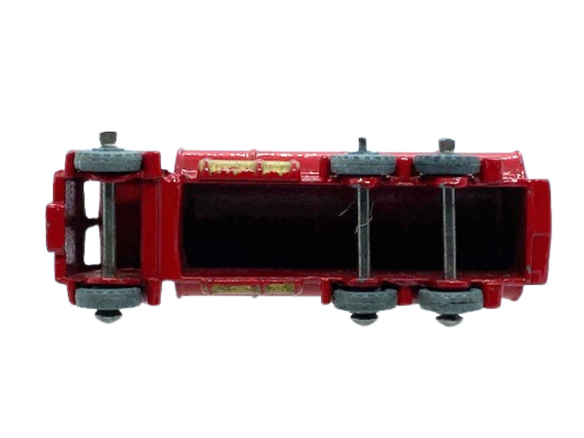 1950 年代のビンテージ マッチボックス レズニー 11a ERF タンカー