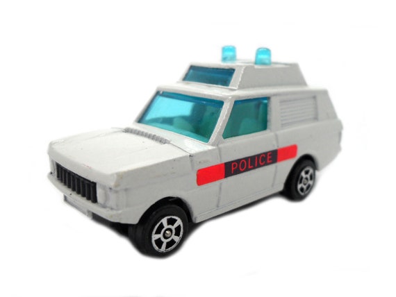 corgi juniors range rover police