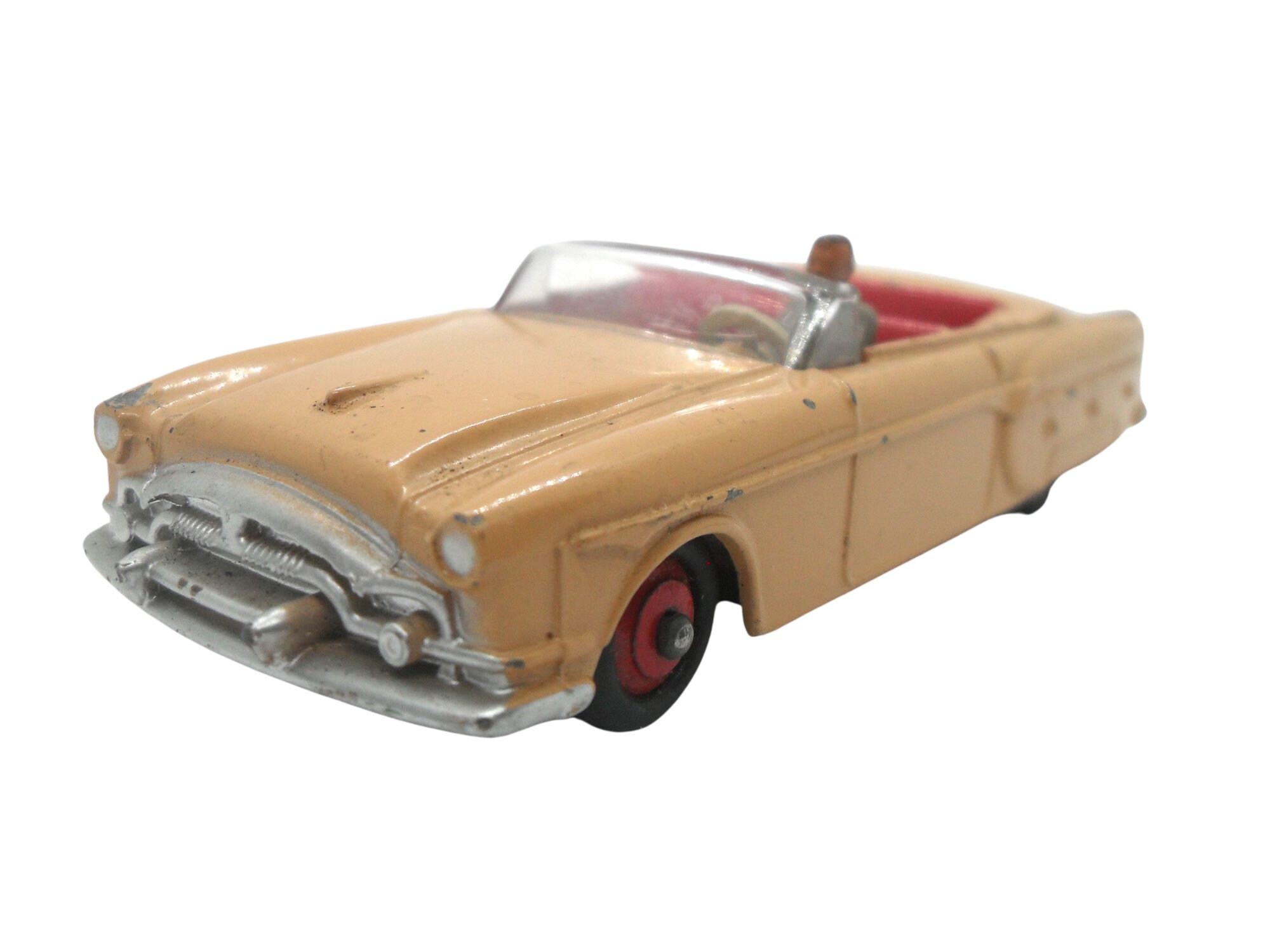 Miniature Dinky Toys N°132 Packard - Angleterre 1:43 - Occasion Bon état