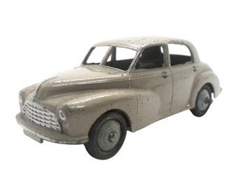 1950s Vintage Dinky 40g Morris Oxford. Toy Collectible. Made in England