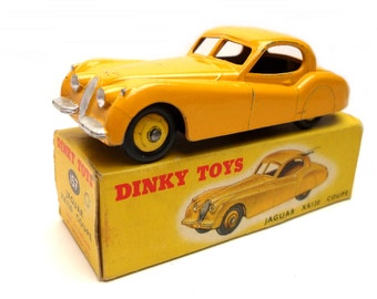 1940年代のヴィンテージDinky 562ダンプトラック。コレクターズ