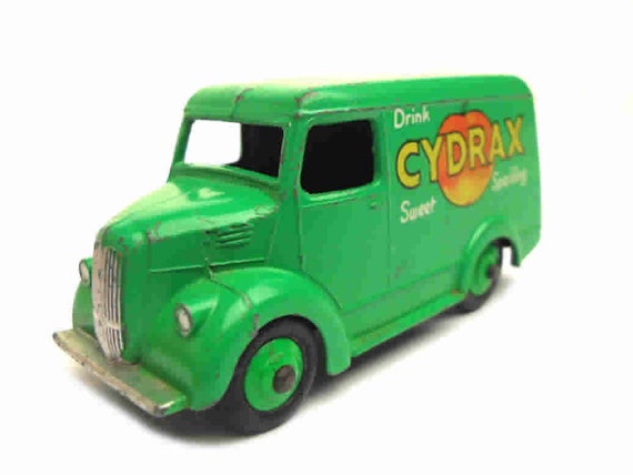 dinky trojan van