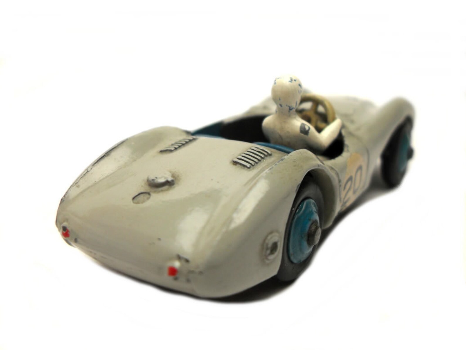 Dinky Meccano 110 Aston Martin DB3 - Vintage, Restaurée, Couleur Saumon