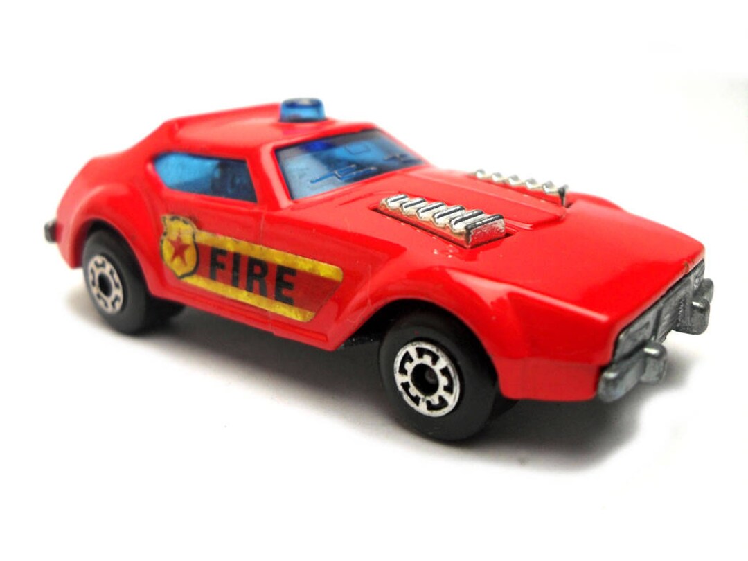 MATCHBOX 1970 Superfast ★ FIRE CHIEF CAR il_1080xN.1319292456_hbcv.jpg