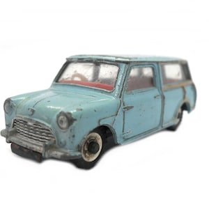 1960 Vintage Dinky 199 Austin 7 Countryman Toy Collectible. Hecho en Inglaterra