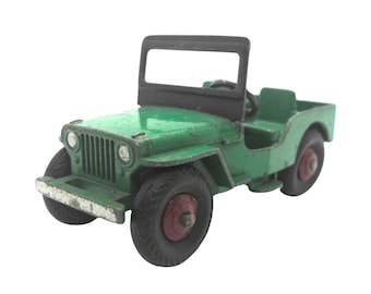 1950s Vintage Dinky 25Y Jeep. Toy Collectible. Made in England